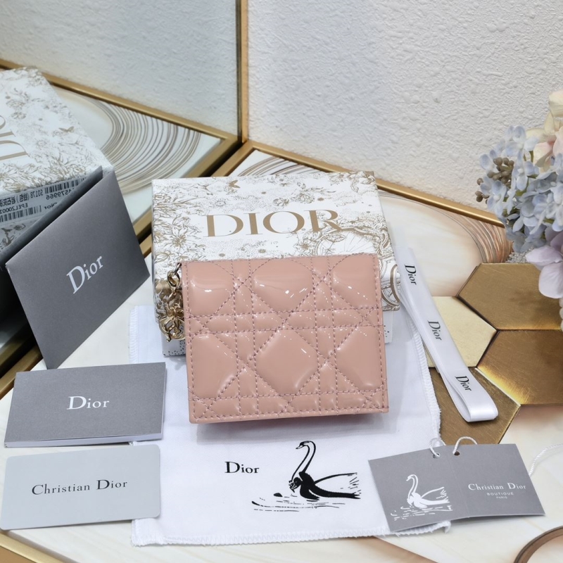 D*or wallet